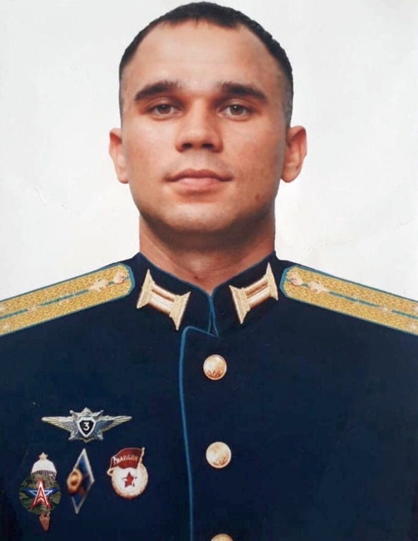 Лев Овчинников